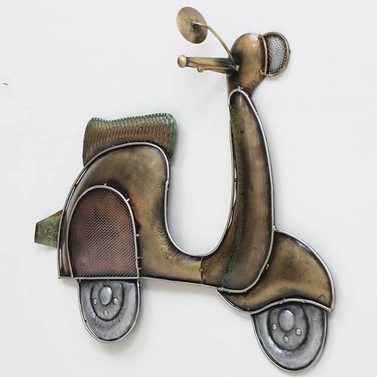 Perfect for your living room, bedroom, hall, office reception, guest room, and hotel reception Total Wall Coverage Area: 30 x 23 Inches Constructed with High Quality Metal Hanging Mechanism Included It Feature an Anti-Rust Powder Coating For Long Lasting Finish The product is packed by professionals for safe delivery Designed to make your home look complete "Hansart Made In India because India itself is an art".