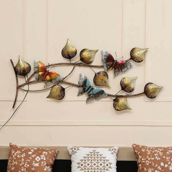 Nature Wall Decor by Hansart Total Wall Coverage Area: 42 x 22 Inches Made of High-Quality Iron Metal Anti Rust powder coating used for long lasting and durability Hanging Mechanism Included Perfect for your living room, bedroom, hall, office reception, guest room, and hotel reception The product is packed by professionals for safe delivery Designed to make your home look complete "Hansart Made In India because India itself is an art".