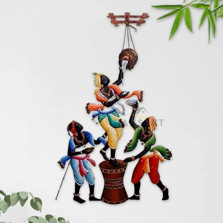 Traditional Wall Decor by Hansart Total Wall Coverage Area: (26 x 12 Inches) High Quality Metallic Construction Hanging Mechanism included Perfect for your living room, bedroom, hall, office reception, guest room, and hotel reception The product is packed by professionals for safe delivery Designed to make your home look complete "Hansart Made In India because India itself is an art".