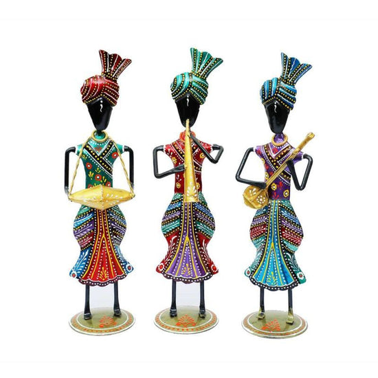 Table Decor By Hans Art Set of 2 Size: L: 3 Inches; H: 13 Inches; W: 3 Inches Expertly crafted by artisans in Jodhpur, India Made of Wrought Iron Metal It feature an anti-rust powder coating for a long-lasting finish Hanging Mechanism included Finished with a spray paint and lacquer for a smooth and polished look Perfect for your living room, bedroom, hall, office reception, guest room, and hotel reception The product is packed by professionals for safe delivery Designed to make your home look complete