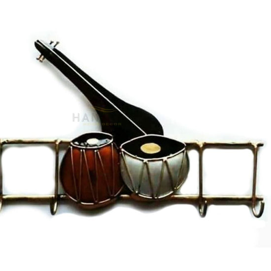 Traditional Wall Decor by Hansart Total Wall Coverage Area: (12 x 7 Inches) High Quality Metallic Construction Hanging Mechanism included Perfect for your living room, bedroom, hall, office reception, guest room, and hotel reception The product is packed by professionals for safe delivery Designed to make your home look complete "Hansart Made In India because India itself is an art".