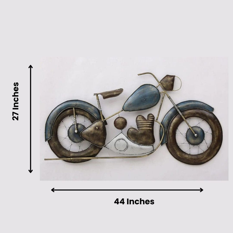 Add a stylish touch to your living room with this 44 x 27 inch designer bike wall décor. Carefully crafted from premium-quality iron metal, it&