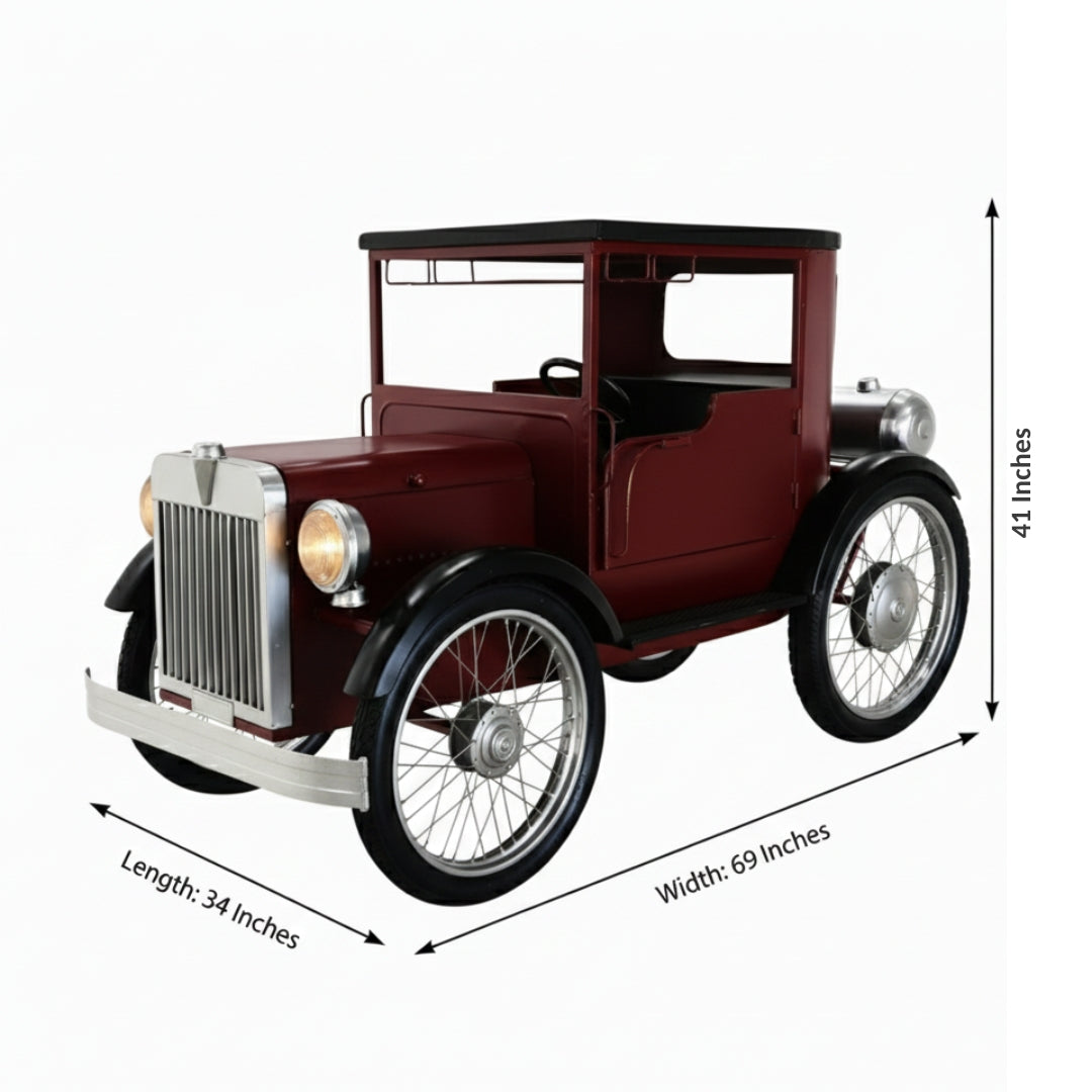Model of an old-fashioned car with dimensions indicated on a white background